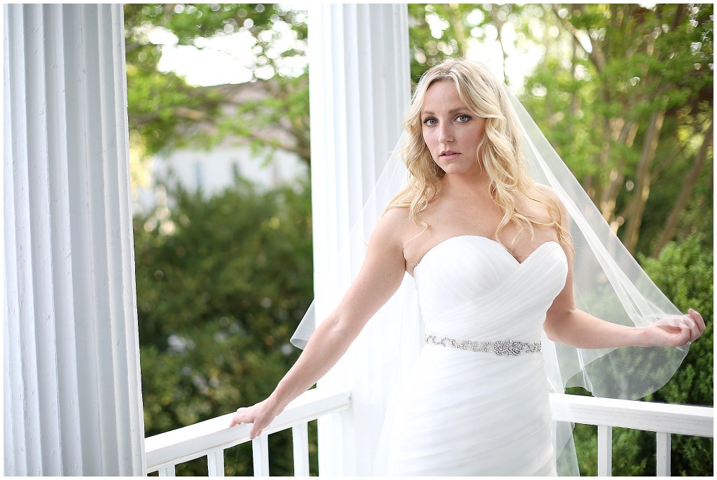 Bridal-Session-on-the-water-at-Tappahonnock-River-Richmond-Virginia-Photos-by-Ashley-Glasco-Photography (1)