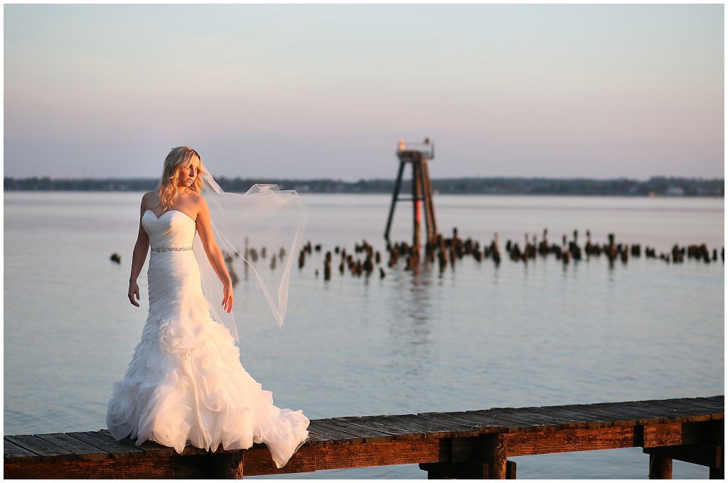 Bridal-Session-on-the-water-at-Tappahonnock-River-Richmond-Virginia-Photos-by-Ashley-Glasco-Photography (26)