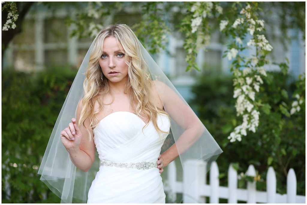 Bridal-Session-on-the-water-at-Tappahonnock-River-Richmond-Virginia-Photos-by-Ashley-Glasco-Photography (9)