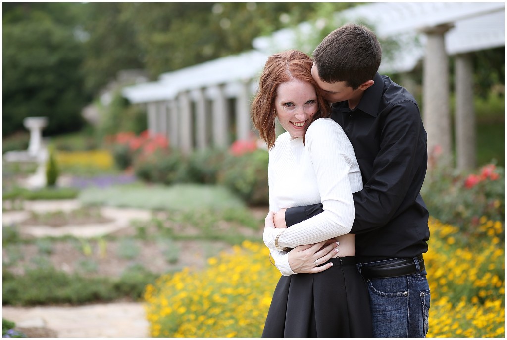 Engagement-Session-at-Maymont-Park-Richmond-Virginia-Photos-by-Ashley-Glasco-Photography (16)