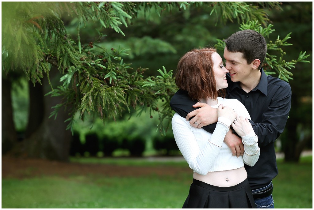 Engagement-Session-at-Maymont-Park-Richmond-Virginia-Photos-by-Ashley-Glasco-Photography (7)
