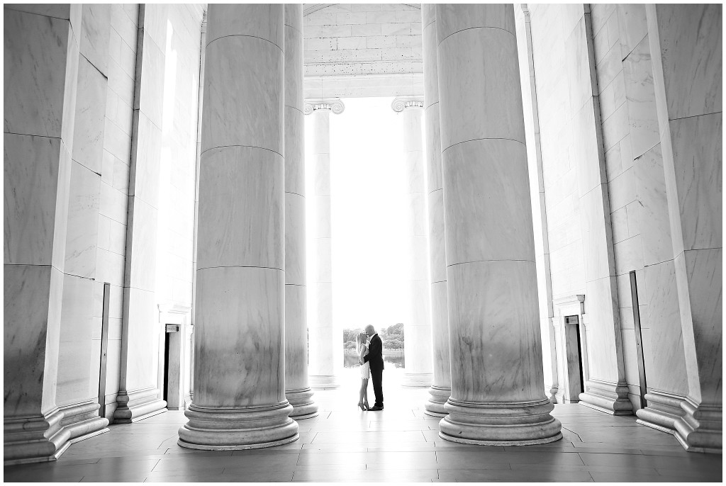 Engagement-Session-at-the-Jefferson-Memorial-Washington-DC-Photos-by-Ashley-Glasco-Photography (32)