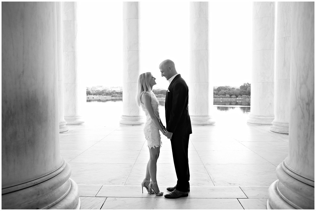 Engagement-Session-at-the-Jefferson-Memorial-Washington-DC-Photos-by-Ashley-Glasco-Photography (34)