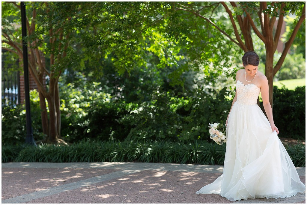 A-Classic-Wedding-at-the-Jepson-Center-Fredericksburg-VA-Photos-by-Ashley-Glasco-Photography (107)