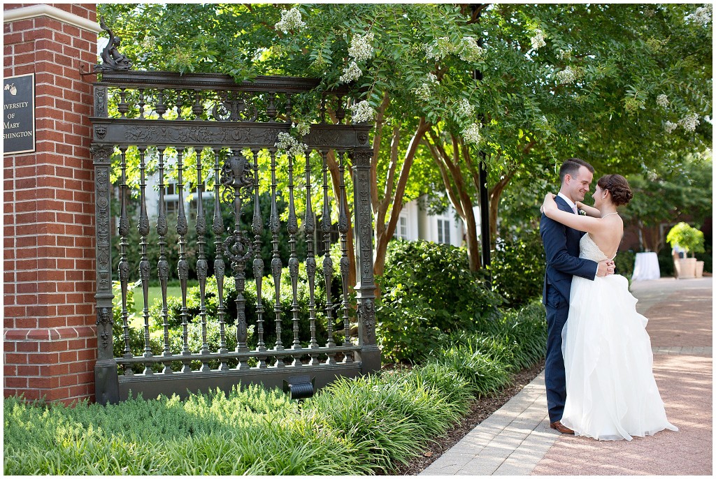 A-Classic-Wedding-at-the-Jepson-Center-Fredericksburg-VA-Photos-by-Ashley-Glasco-Photography (153)