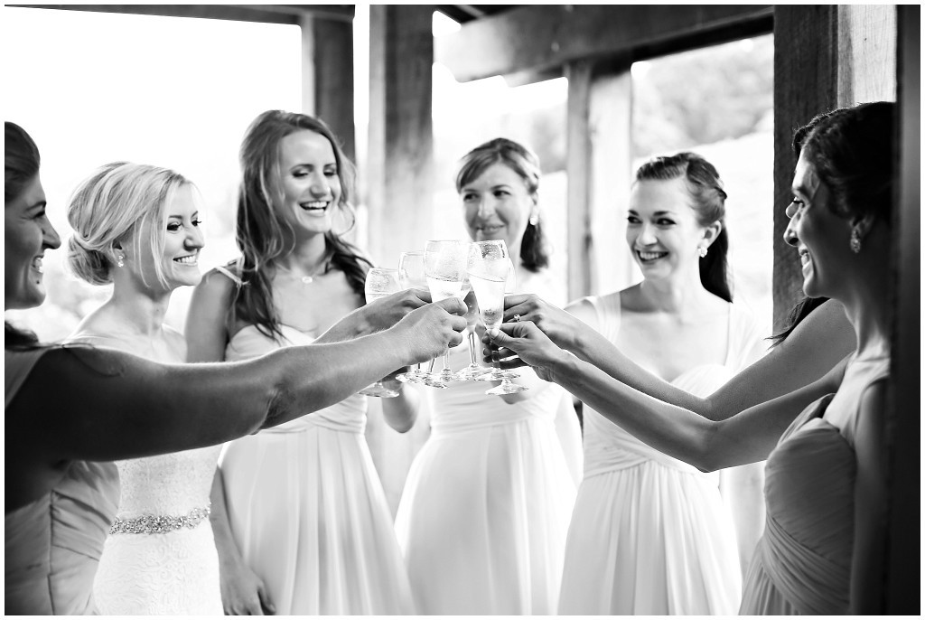 A-Classic-Wedding-at-Bluemont-Vineyard-Bluemont-VA-Photos-by-Ashley-Glasco-Photography (14)