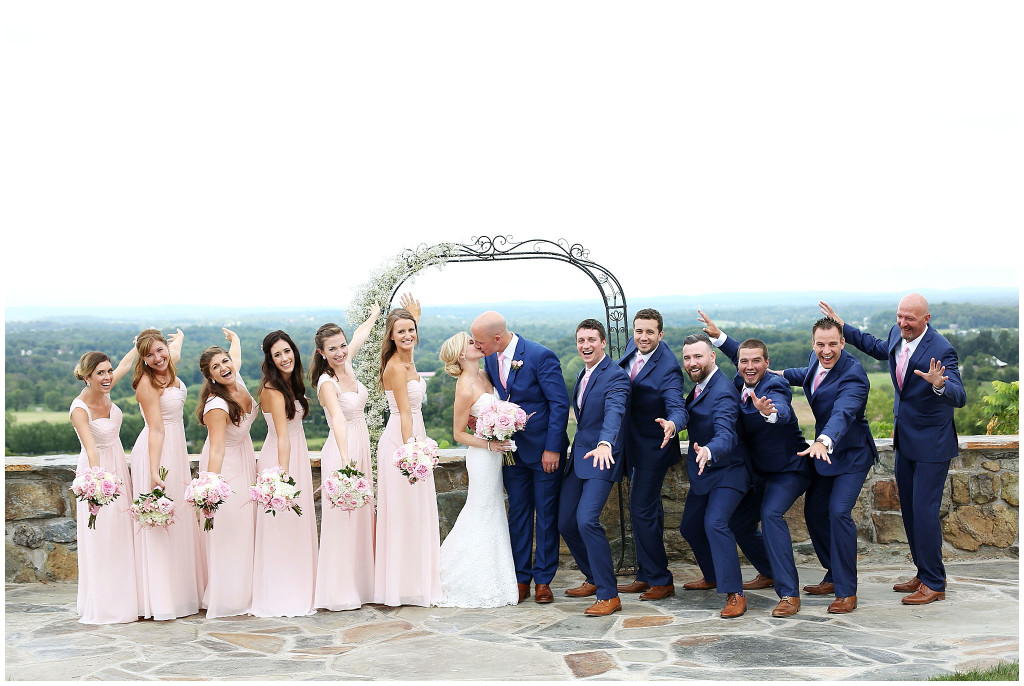 A-Classic-Wedding-at-Bluemont-Vineyard-Bluemont-VA-Photos-by-Ashley-Glasco-Photography (46)