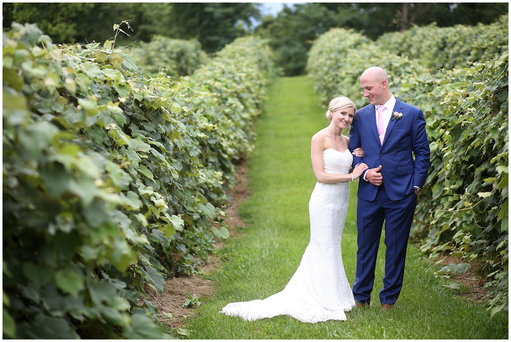 A-Classic-Wedding-at-Bluemont-Vineyard-Bluemont-VA-Photos-by-Ashley-Glasco-Photography (63)