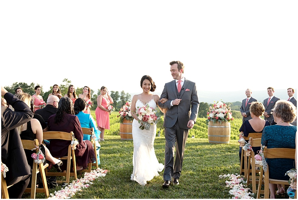 A-Classic-Wedding-at-Breaux-Vineyards-Purcellville-VA-Photography-by-Ashley-Glasco-Photography (42)