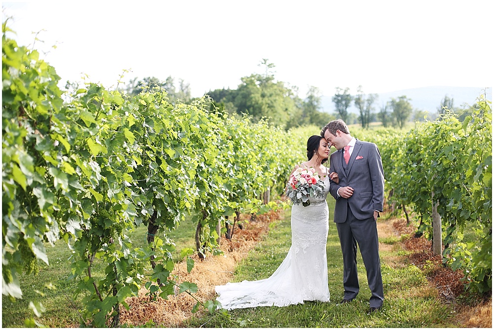 A-Classic-Wedding-at-Breaux-Vineyards-Purcellville-VA-Photography-by-Ashley-Glasco-Photography (62)