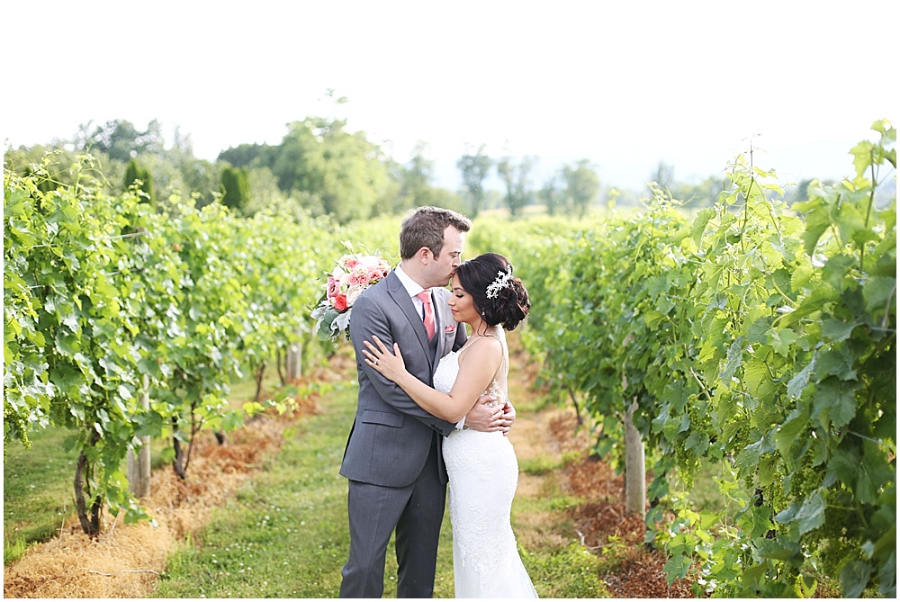 A-Classic-Wedding-at-Breaux-Vineyards-Purcellville-VA-Photography-by-Ashley-Glasco-Photography (63)