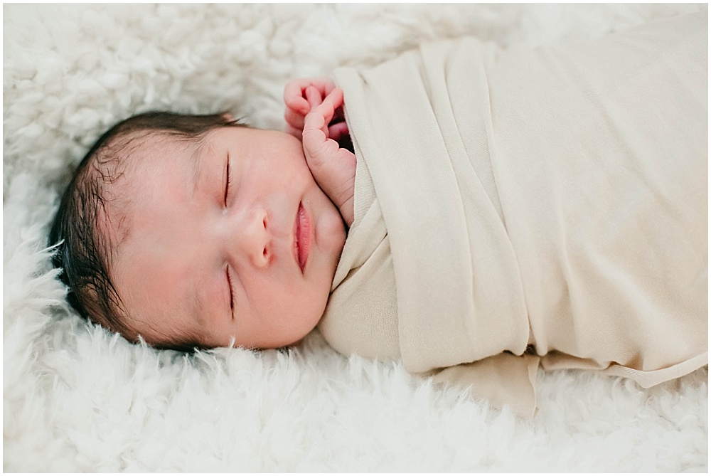 A-Lifestyle-Newborn-Session-Richmond-VA-Photography-by-Ashley-Glasco-Photography (30)