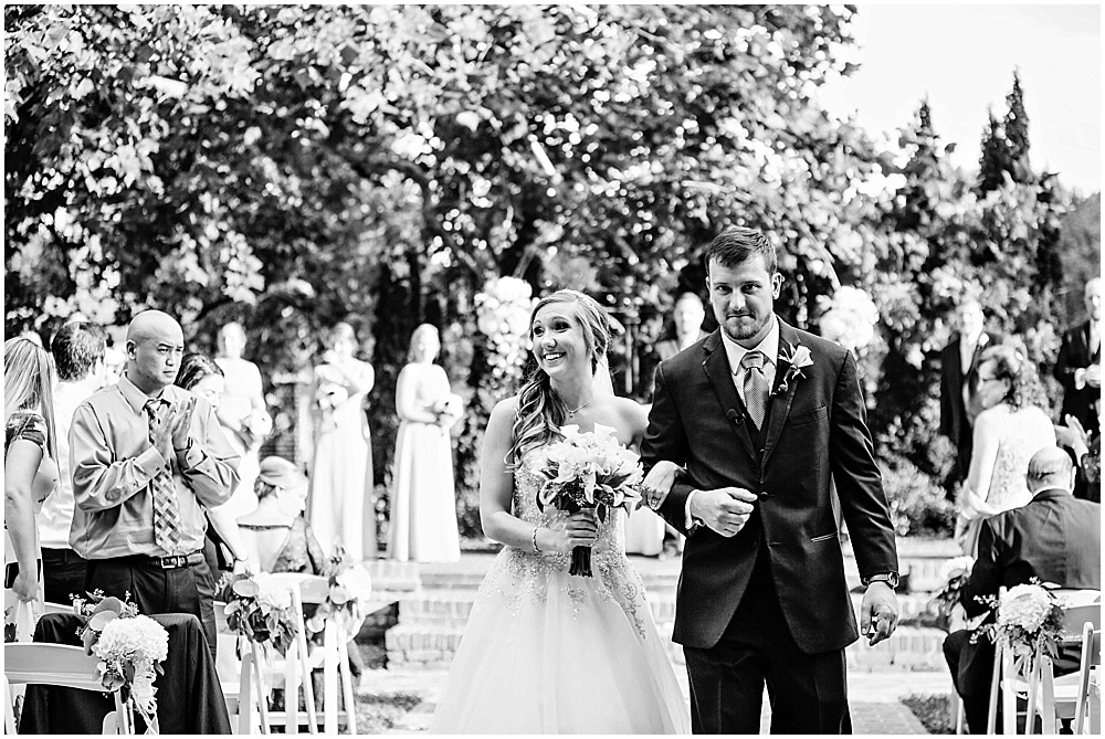 A-Classic-Wedding-at-the-Historic-Mankin-Mansion-Richmond-VA-Photography-by-Ashley-Glasco-Photography (40)