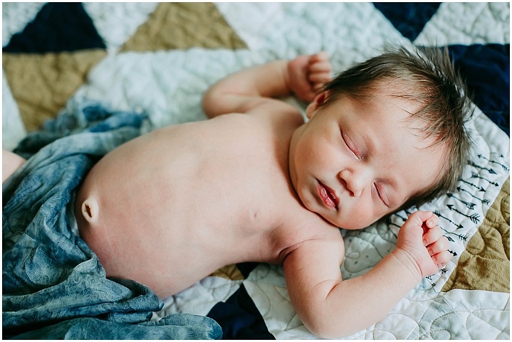 A-Lifestyle-Newborn-Session-Richmond-VA-Photography-by-Ashley-Glasco-Photography (27)